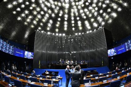 Senado aprova projeto de incentivo ao primeiro emprego para jovens