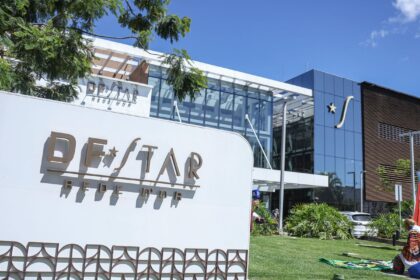 Bolsonaro apresenta boa evolução de cirurgia no ombro