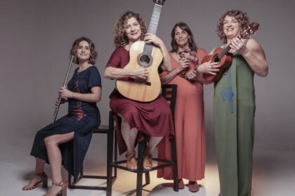Programa Roda de Choro celebra os 30 anos do grupo Choronas