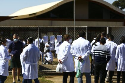 Revalida 2026/1: nota de corte da primeira fase é de 59 pontos